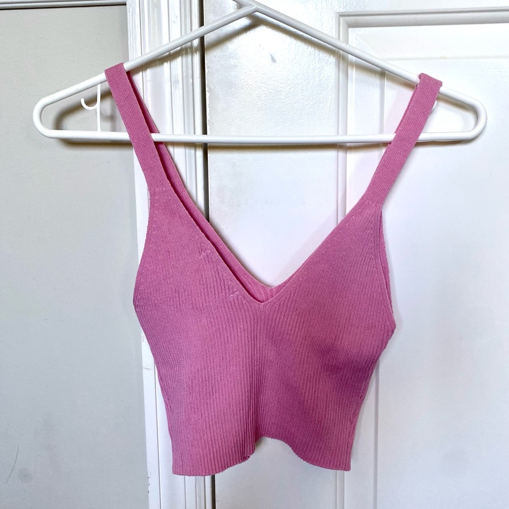 Pink Ribbed Knit Crop Top - Picture 2 of 2